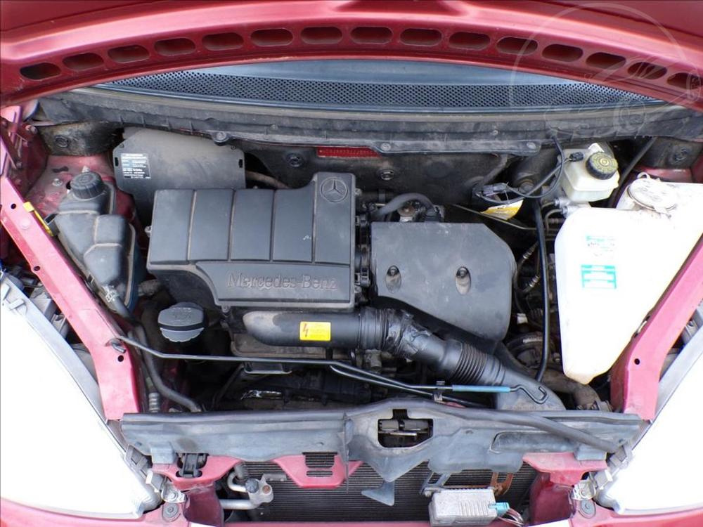 Mercedes-Benz I 1,6 AUTOMAT - 11