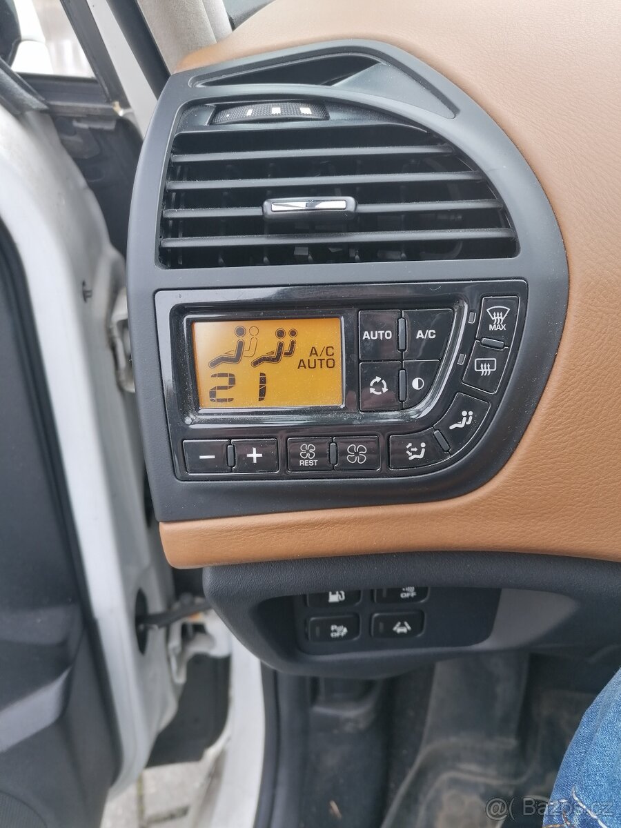 Citroën c4 Picasso - 11