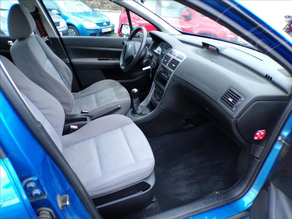Peugeot 307 1,6 i16V KLIMA - 11