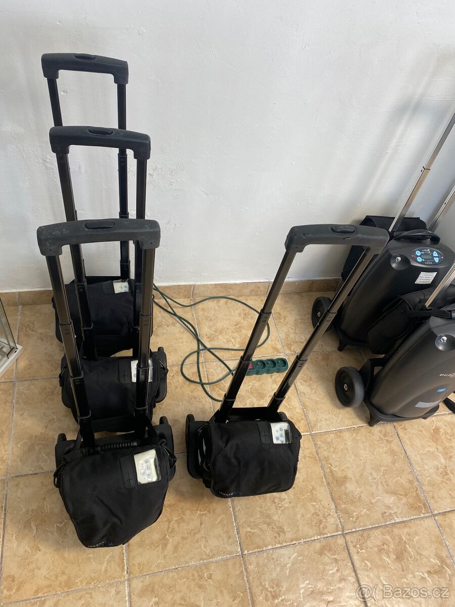 Přenosný - mobilní kyslíkový přístroj váha 3,2 kg - 11