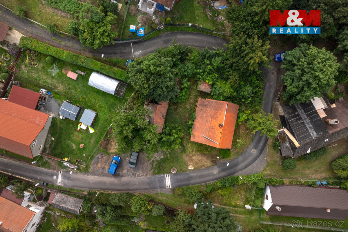 Prodej pozemku k bydlení, 693 m2, v Petrohradě - 11