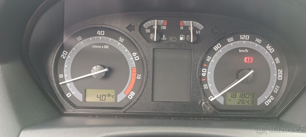 ŠKODA FABIA COMBI 1.4 16V 74kW - 11