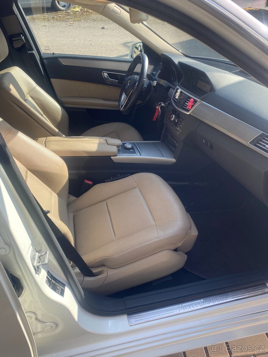 Mercedes-Benz Třídy E 350 CDI - 11