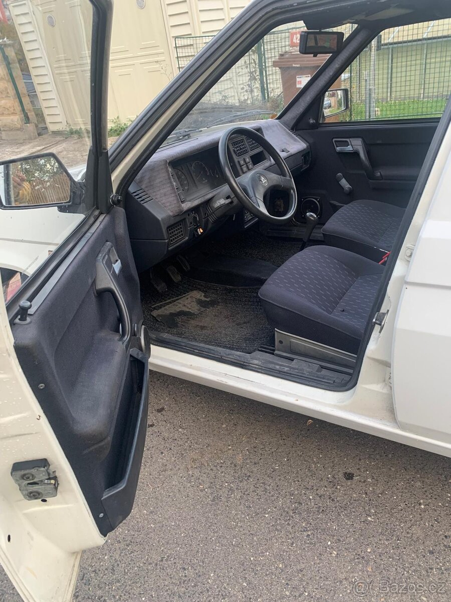 Škoda Forman 135 LX - 11