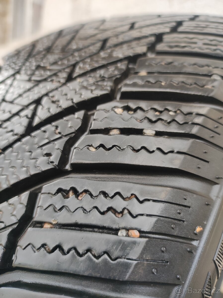 17" zimní pneumatiky - 11