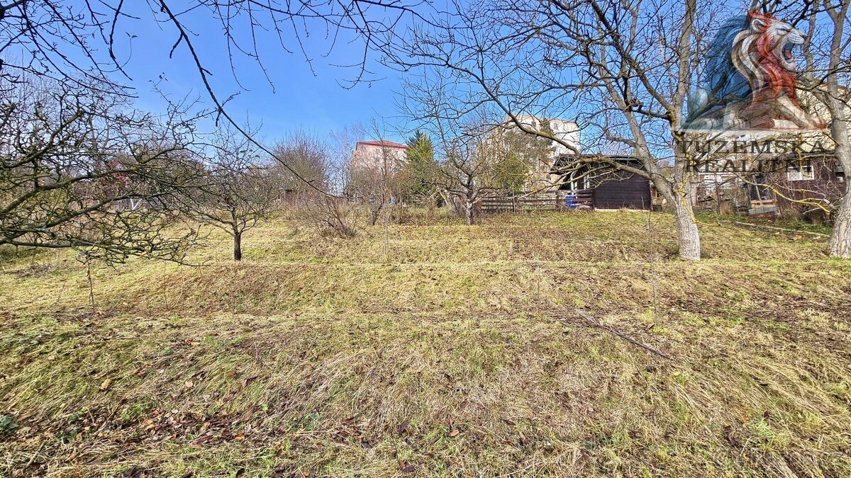 Zahrada 415 m2 v Brně v Bystrci. - 11