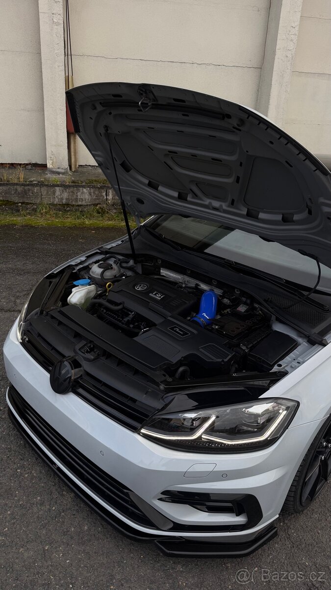 VOLKSWAGEN GOLF 7.5R - 11