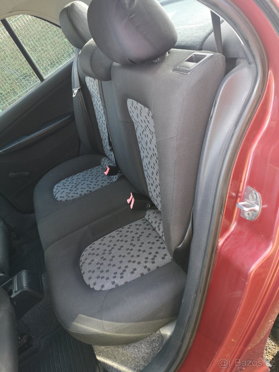 ŠKODA FABIA 1.MAJITEL/ČR/2005/BENZÍN - 11