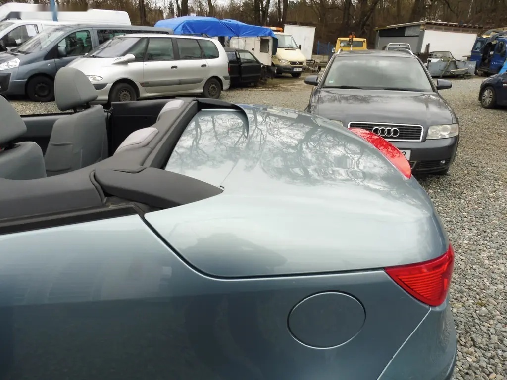 Mitsubishi Colt, Kabriolet 1,5 i - 11