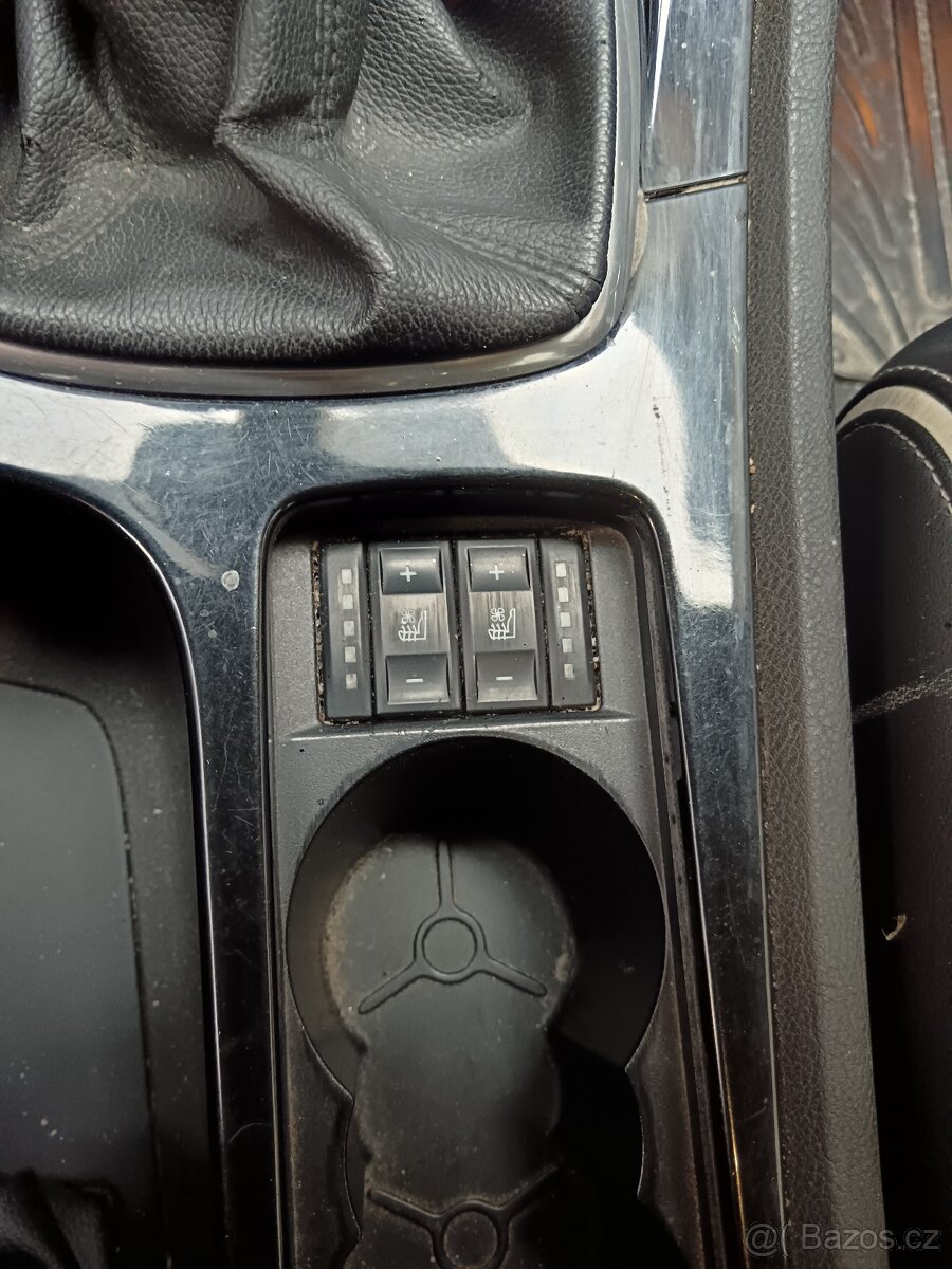 Ford Mondeo 1.6 ecoboost r.2011 - 11