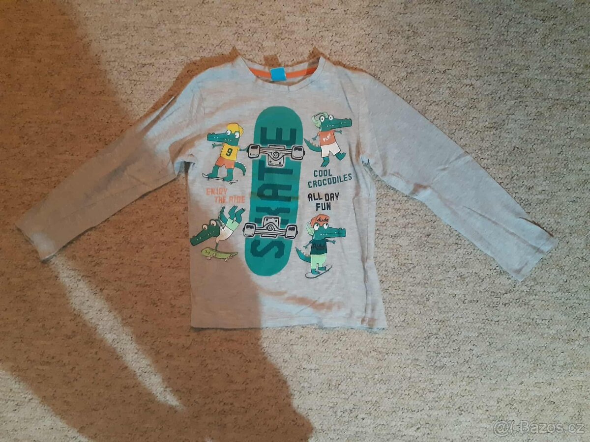 CHLAPECKÉ TRIKA DLOUHÝ RUKÁV VEL.134 - 11