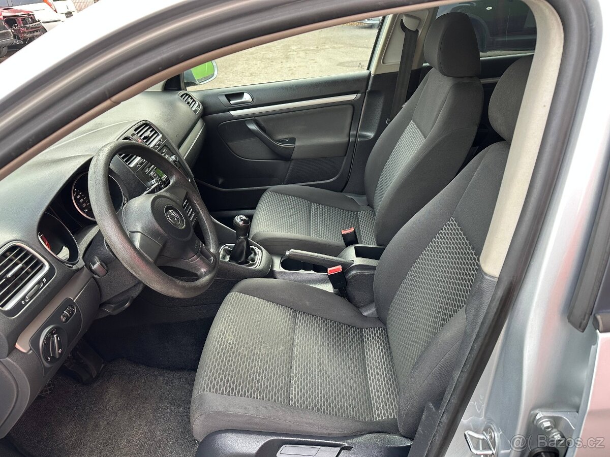 VW GOLF V TRENDLINE VARIANT 1.6TDi rv. 2013 - 11