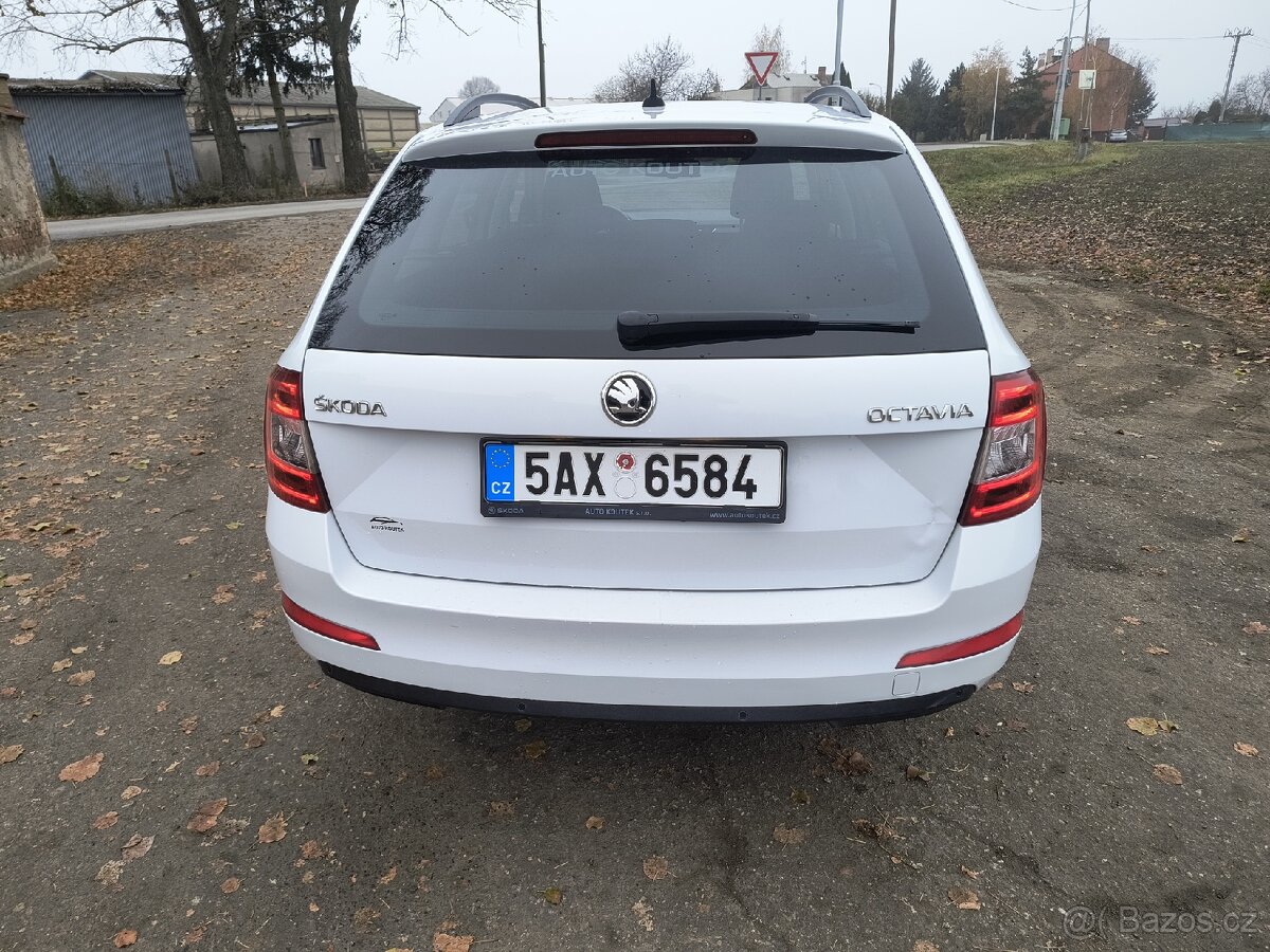 Škoda Octavia combi 2,0TDI - 11