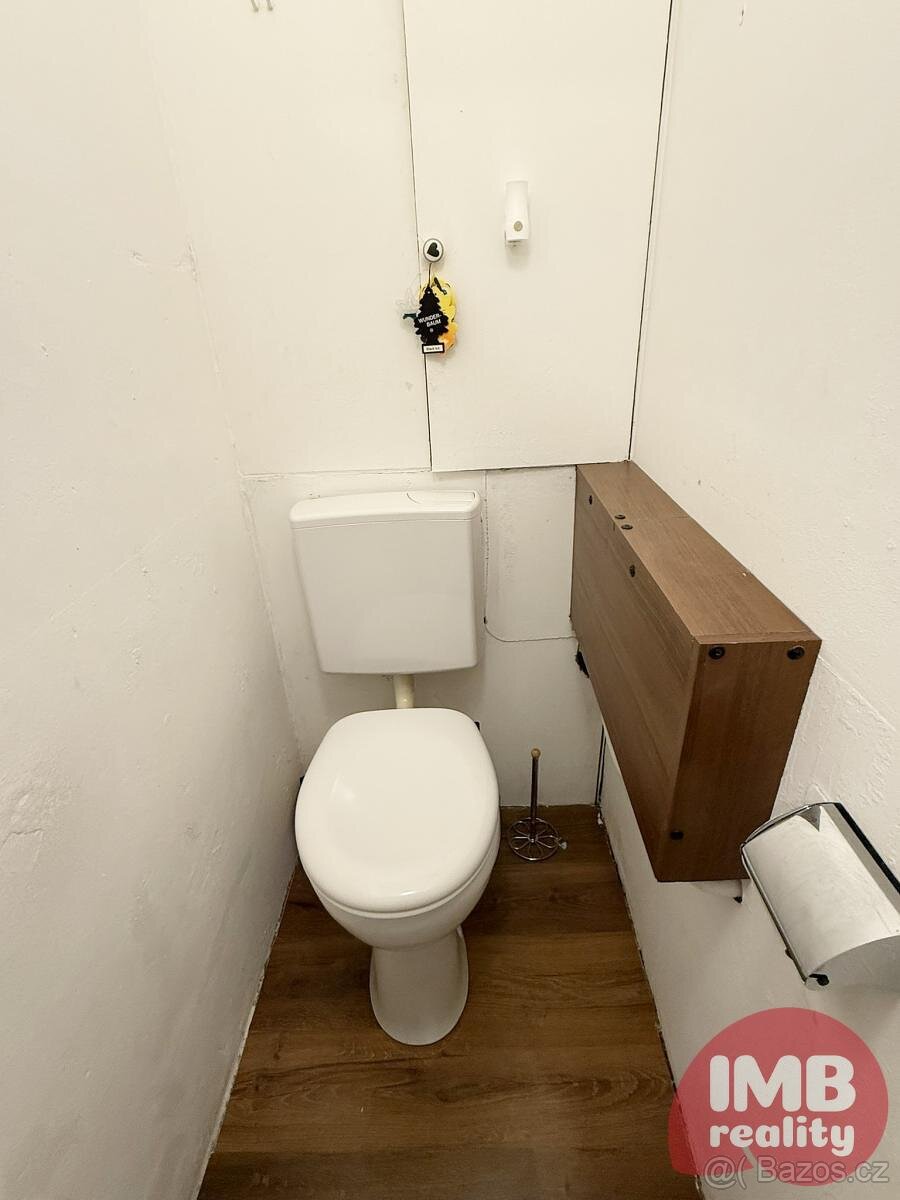 Prodej bytu 3+1 s lodžií v Kraslicích - 11