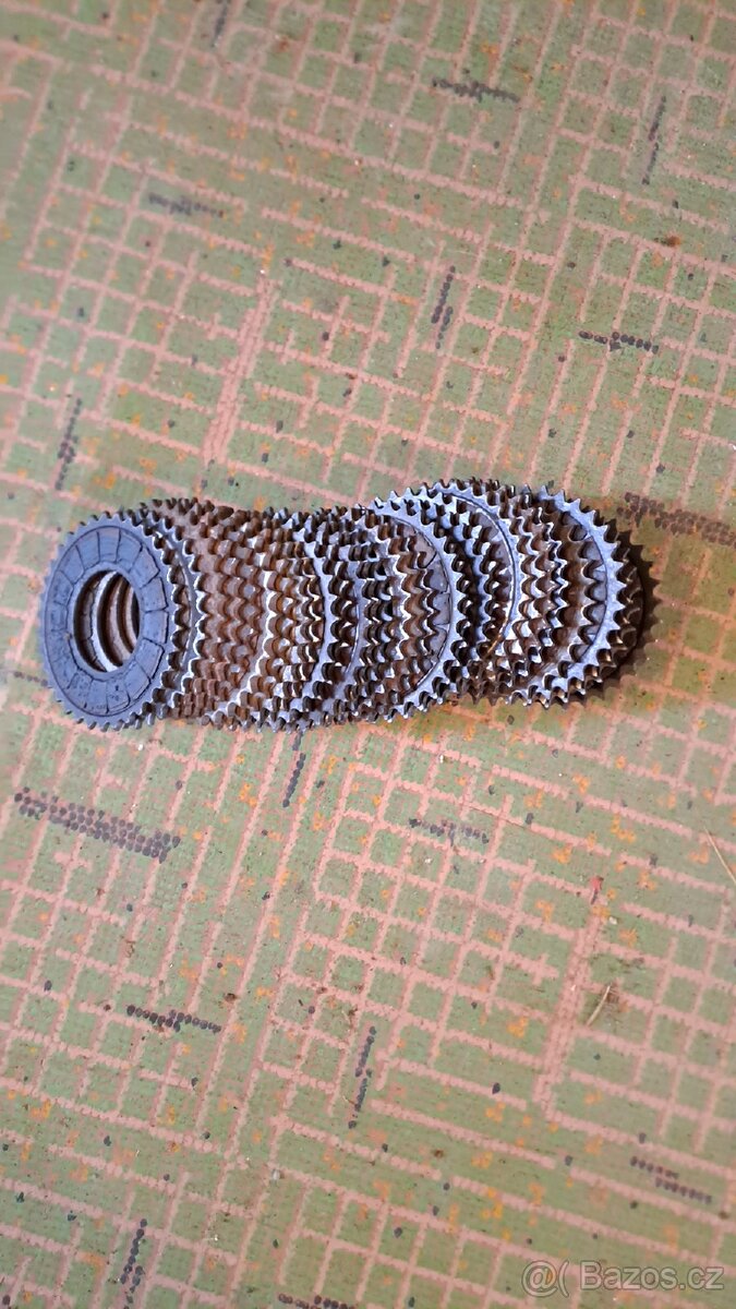 Dily jawa pionyr - 11