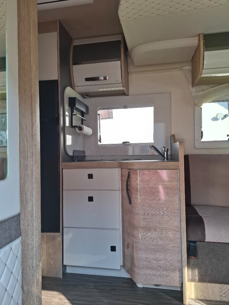 Obytný automobil MOBILVETTA KEA P67 - 4 místná - 11