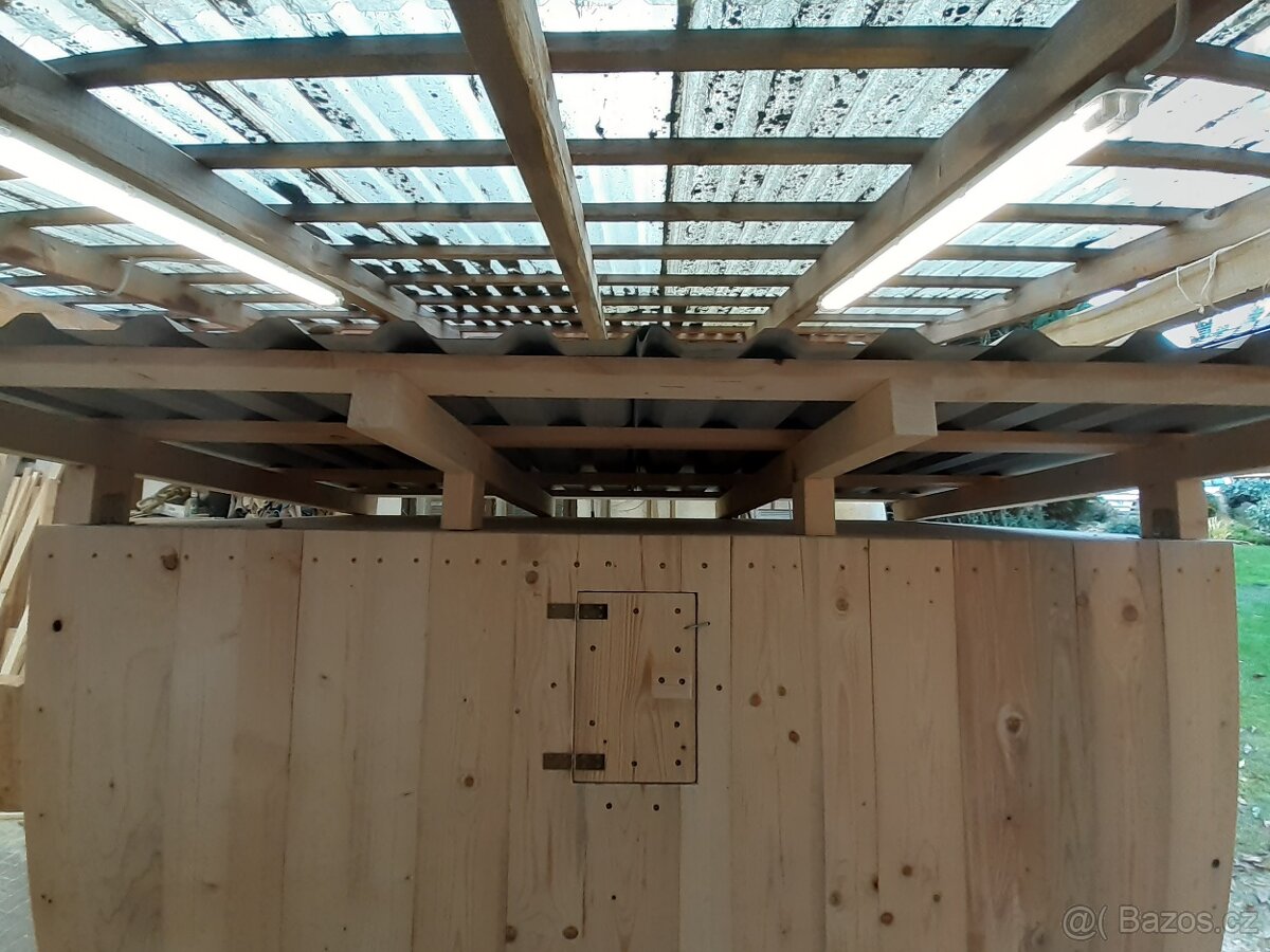 Kurník pro 15 slepiček - 11