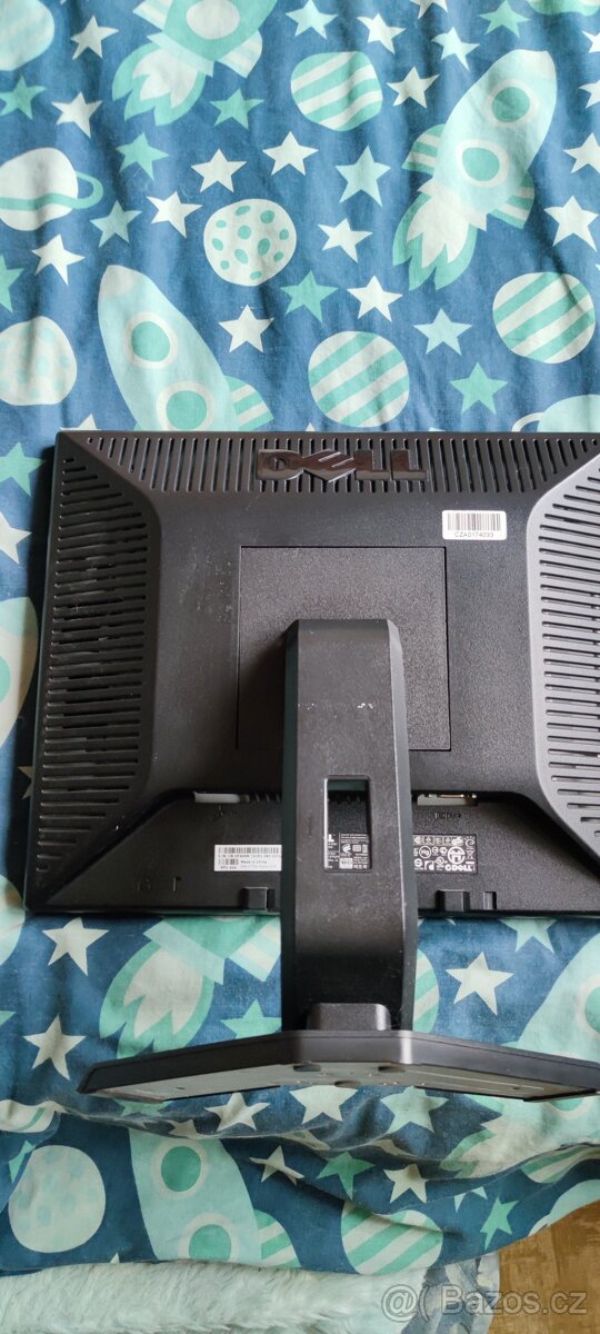 Starší monitor - 11