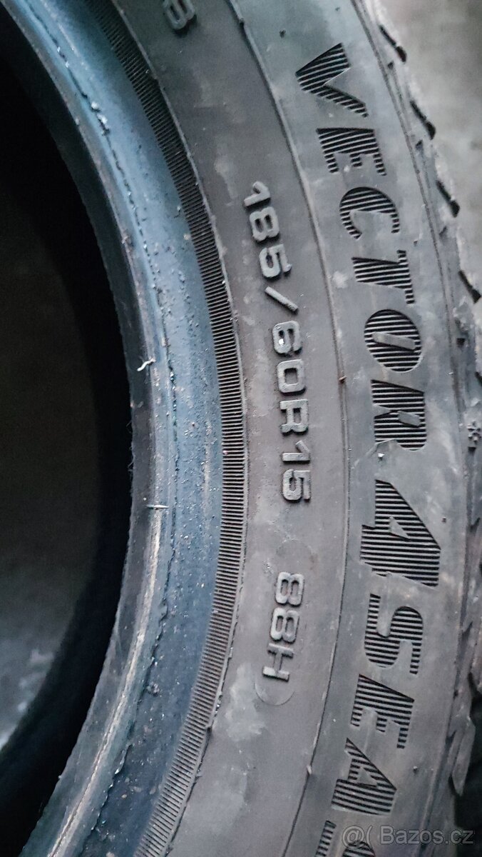Celoroční pneu 185/60/15 Goodyear Vector 4Seasons - 11