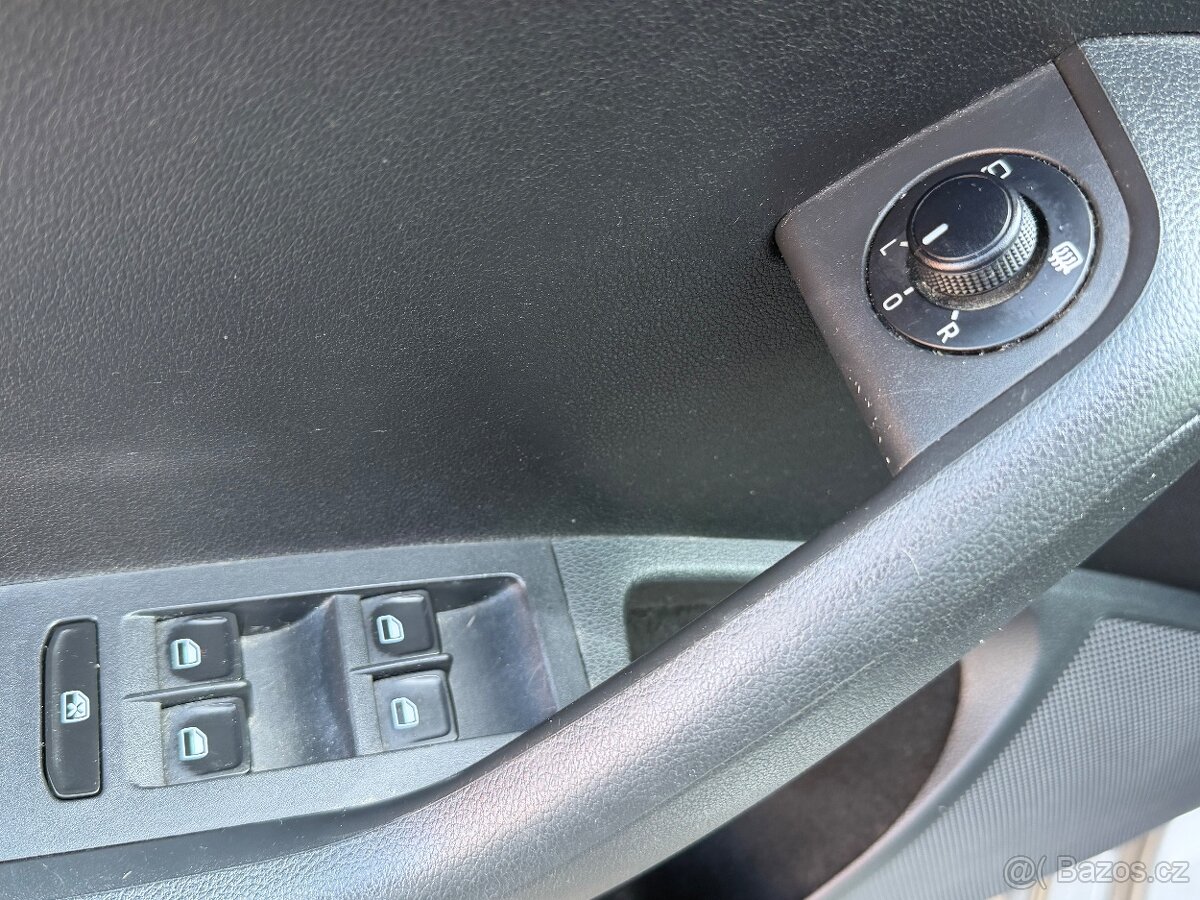 ŠKODA OCTAVIA KOMBI 1.2 TSI - 11