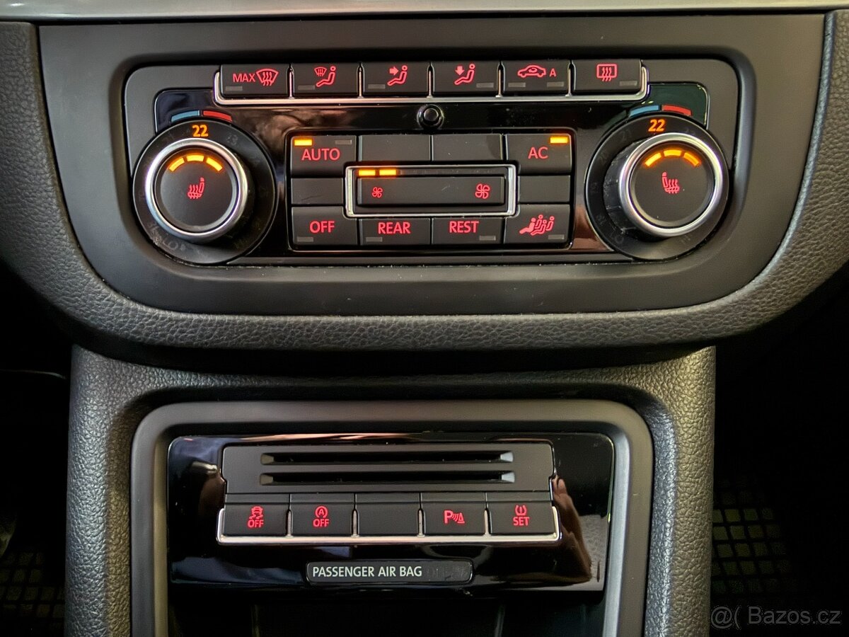 Volkswagen Sharan 2.0 TDI 103 kW 7míst, tažné - 11