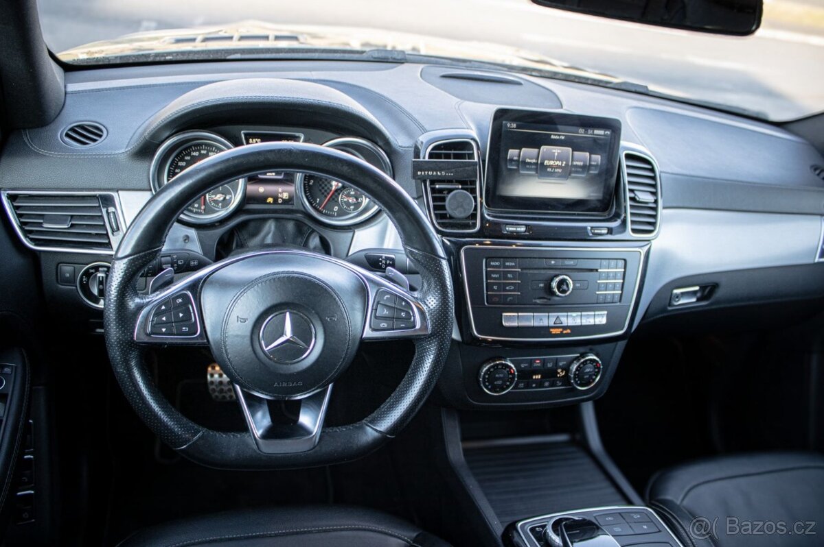 Mercedes-Benz GLS 350 d 4MATIC - 11