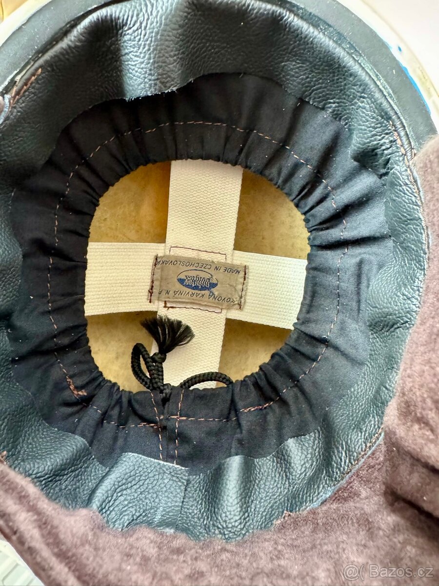 Přilba Kovona Karviná “kokoska” - 11