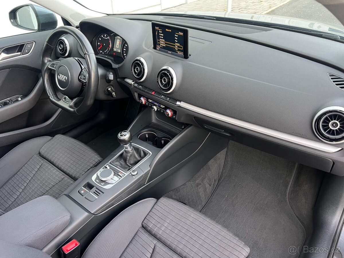 A3 8V SPORTBACK,1.4TSI-92kw,6st.M,Bi-Xen,Navi,PANORAMA - 11