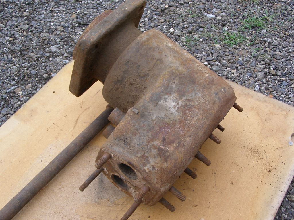 Prodám válec ze stabilního motoru Slavia - 11