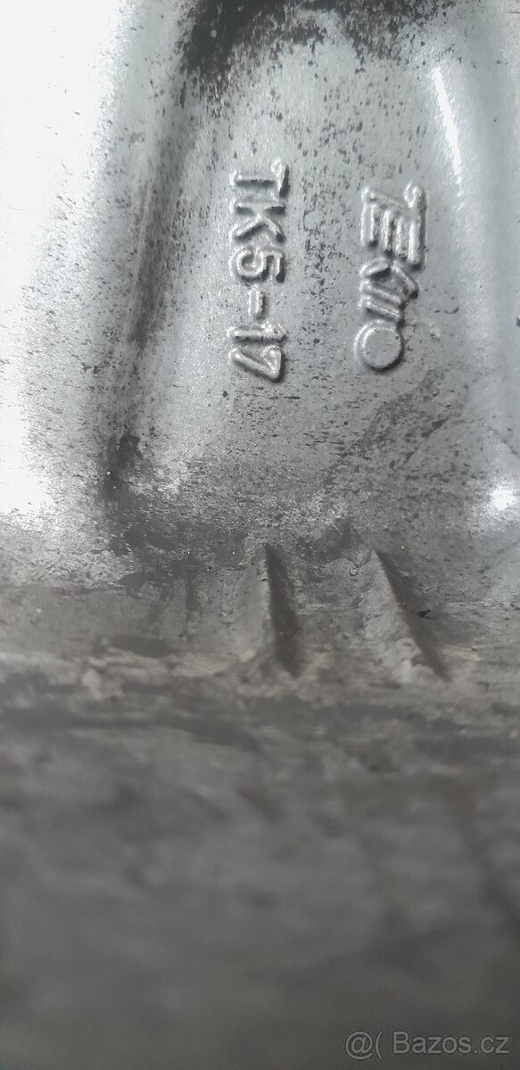 Alu kola ,zimní pneu 225/55r17 - 11