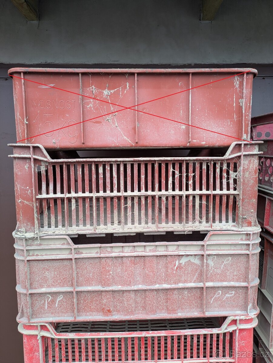 Soubor 12 kusů přepravek - 11