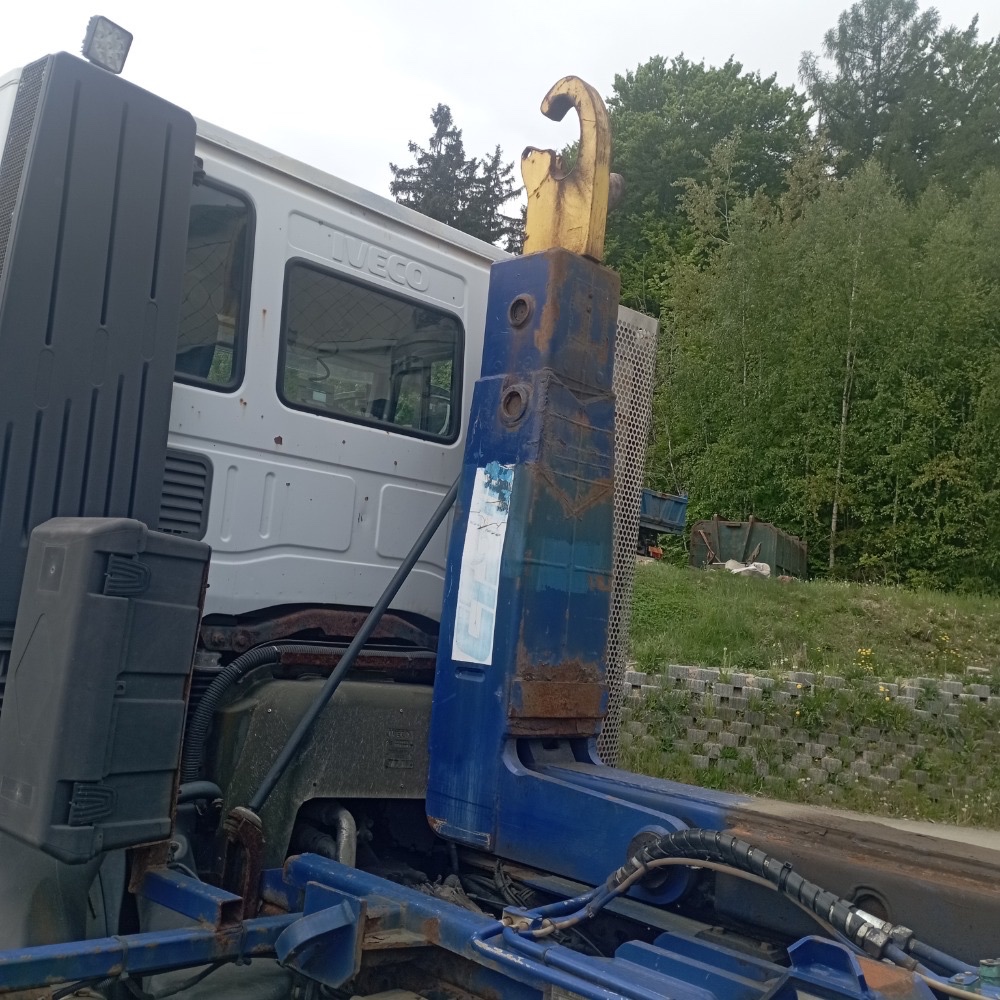 Iveco Trakker - 11