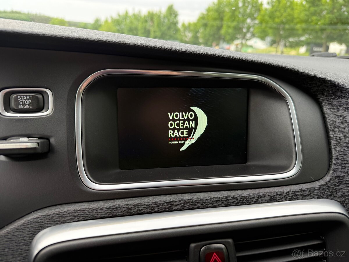 Volvo V40 D2 2.0 88kW 2016 Ocean Race - 11