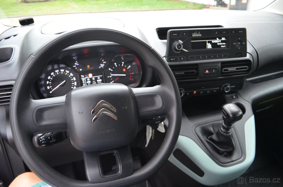 PRODÁM CITROEN BERLINGO 1.2 BENZIN 110PSMODEL 2020 - 11