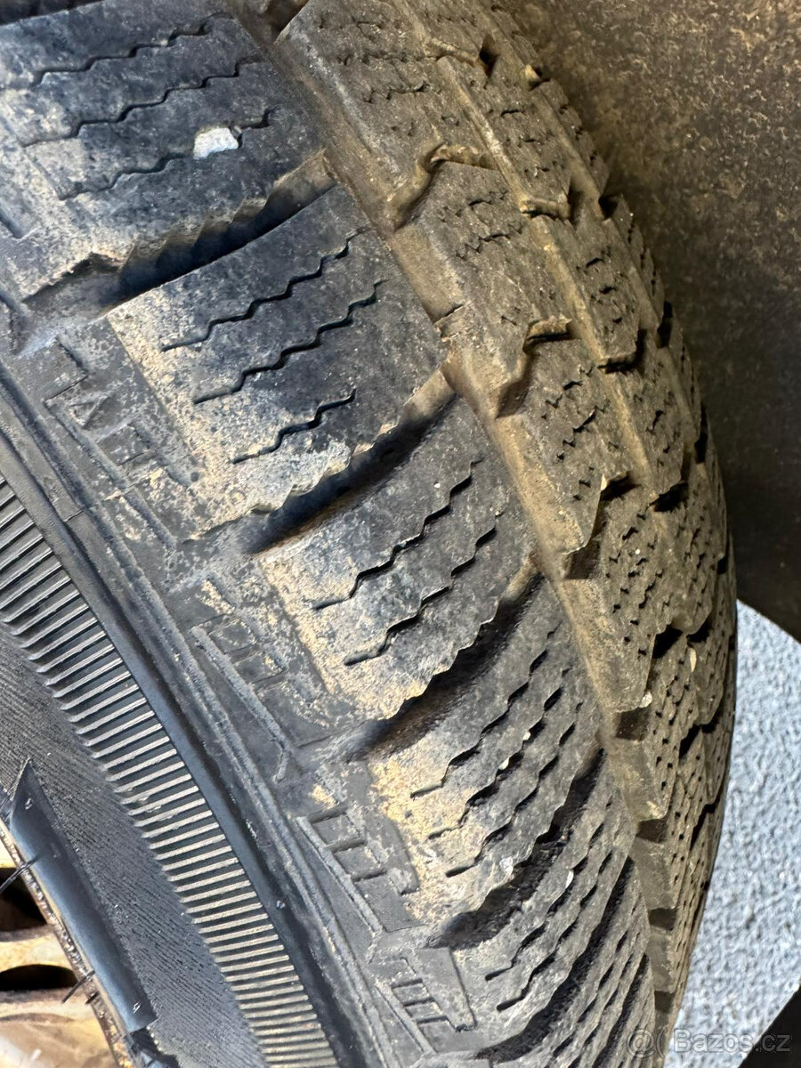 Volkswagen Transporter 2.0TDI - 11