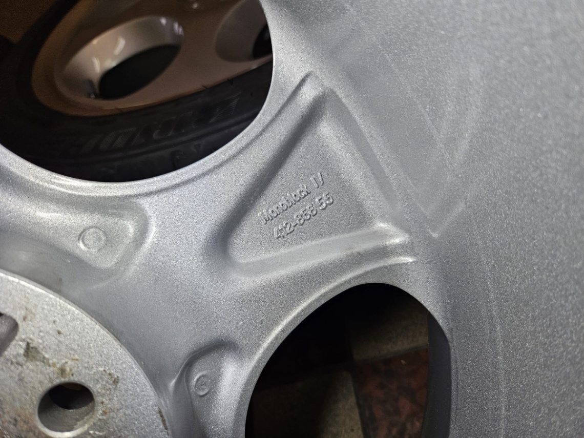 alu kola BRABUS R18 po kompletní renovaci + pneu + tpms - 11