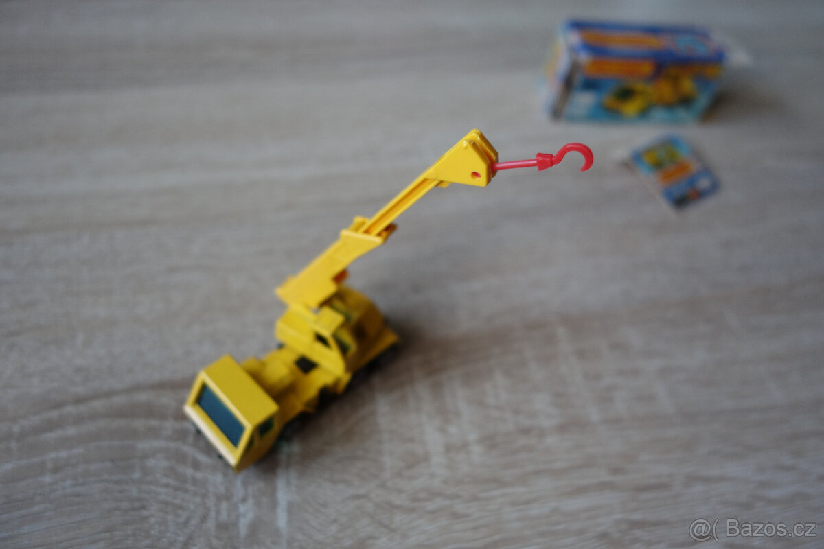 Matchbox Superfast No. 49 Crane Truck - 11