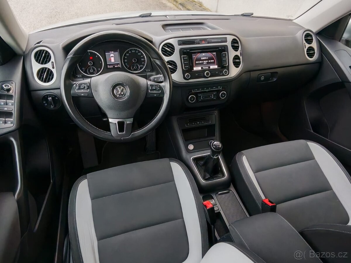 VW Tiguan 2.0 TDI LIFE Sky 2013 - 11