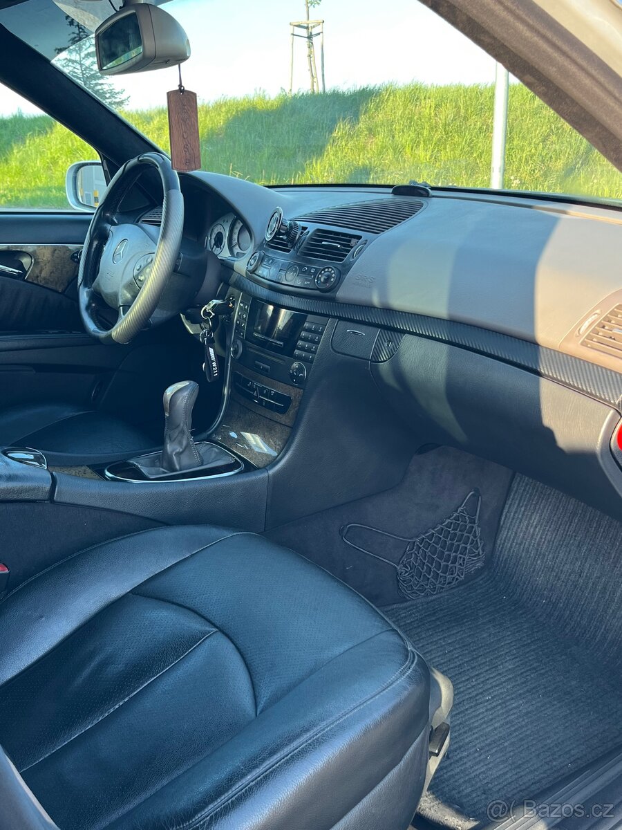 Mercedes E270 - 11