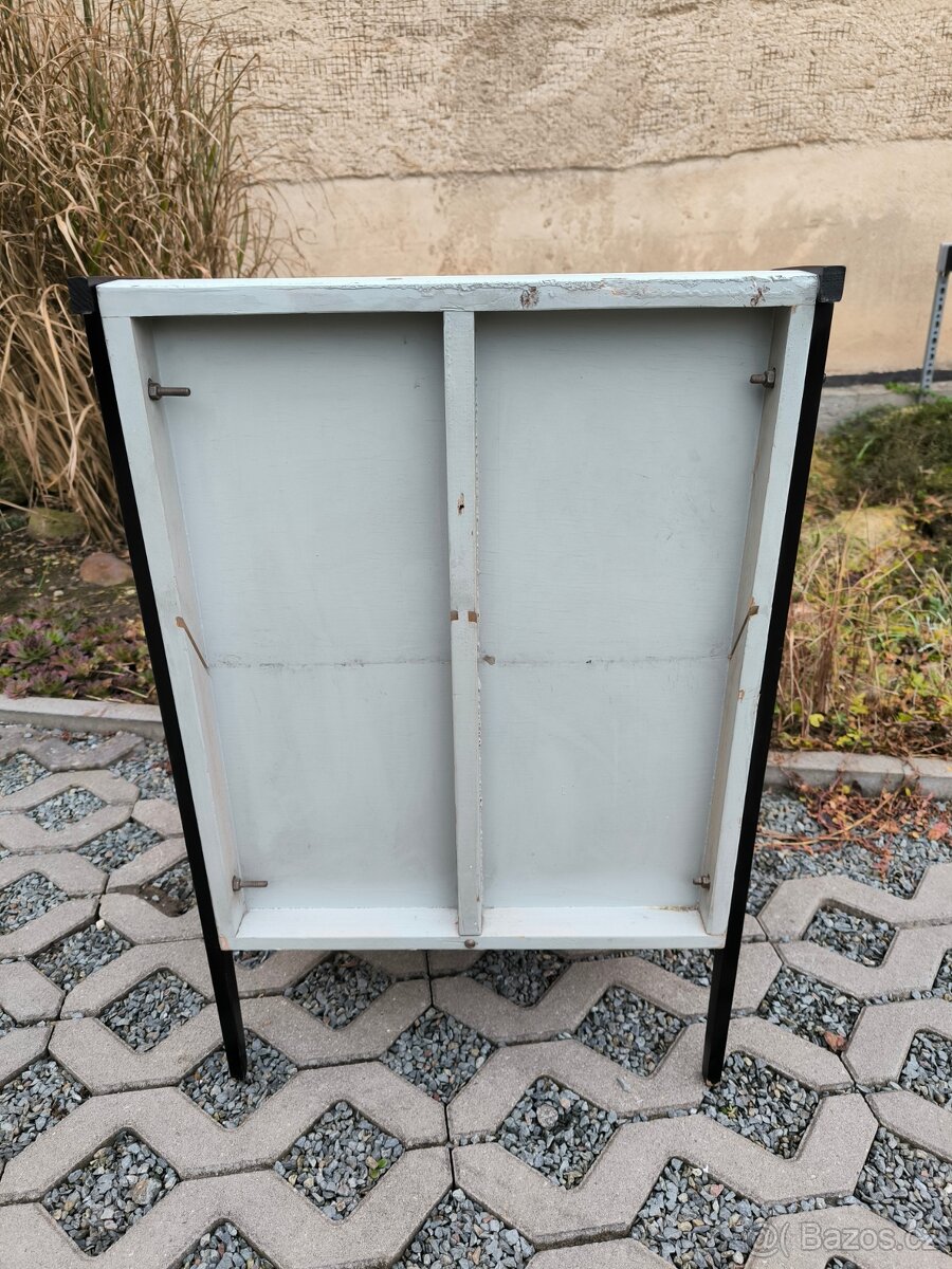 Retro noční stolek UP Závody - Brusel Expo 58 - 11