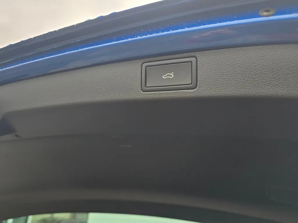 Škoda Scala, TOP SELECTION 1,0 TSi / 85 kW - 11