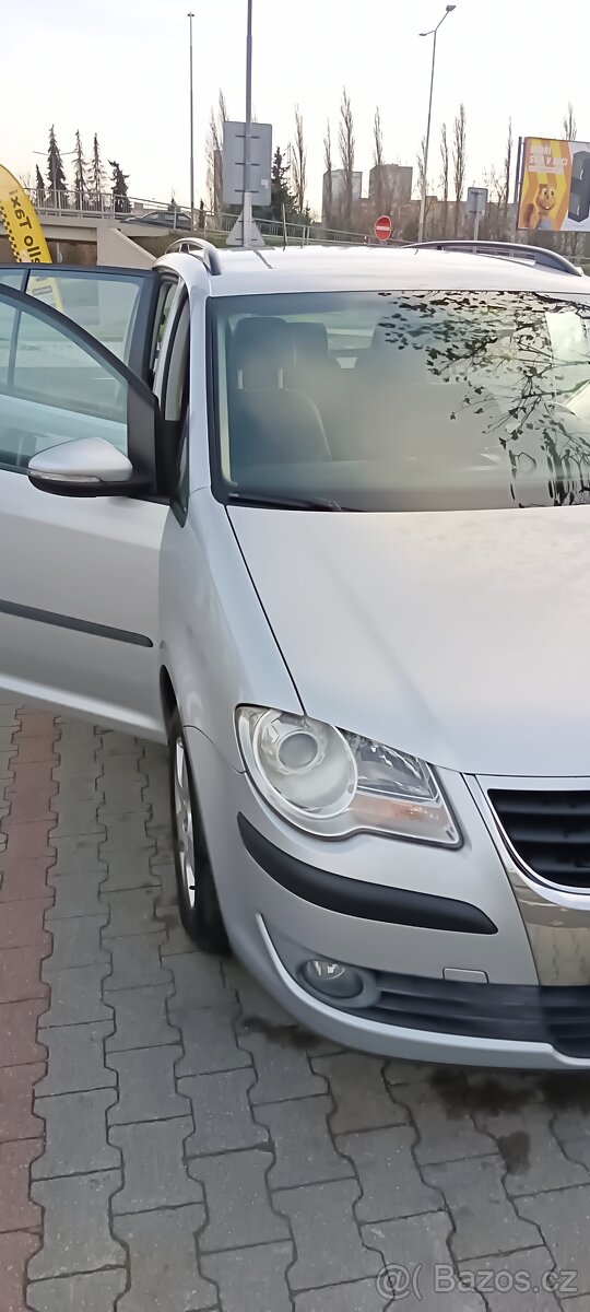 VW Touran - 11