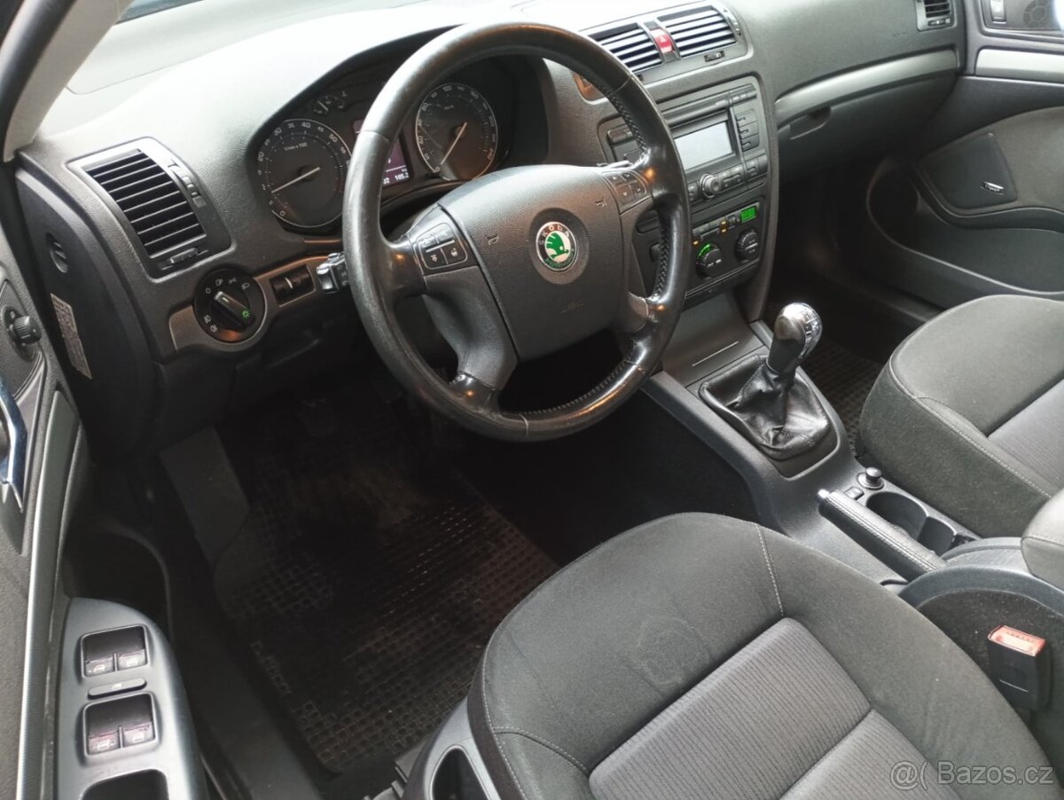 Škoda Octavia ACBVYX01 - 11