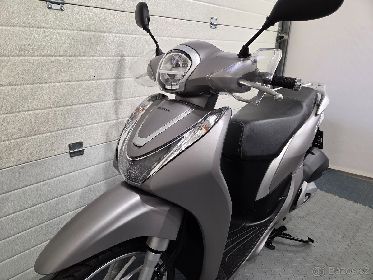 Honda SH 125i mode - 11