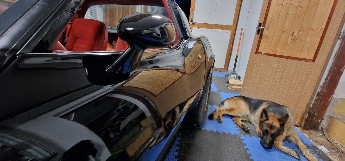 Prodám Chevrolet Corvette c3 1980 - 11