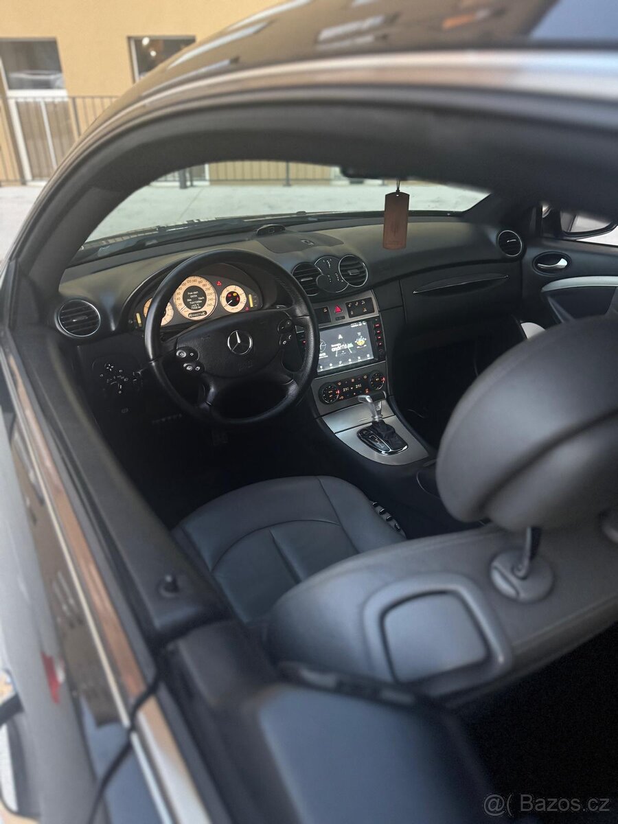 Mercedes CLK 320 - 11