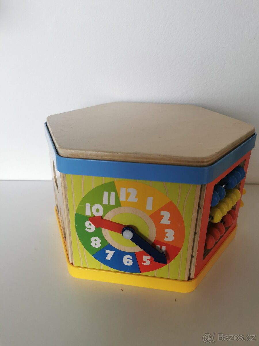 Interaktivní hračka motorická kostka - 11