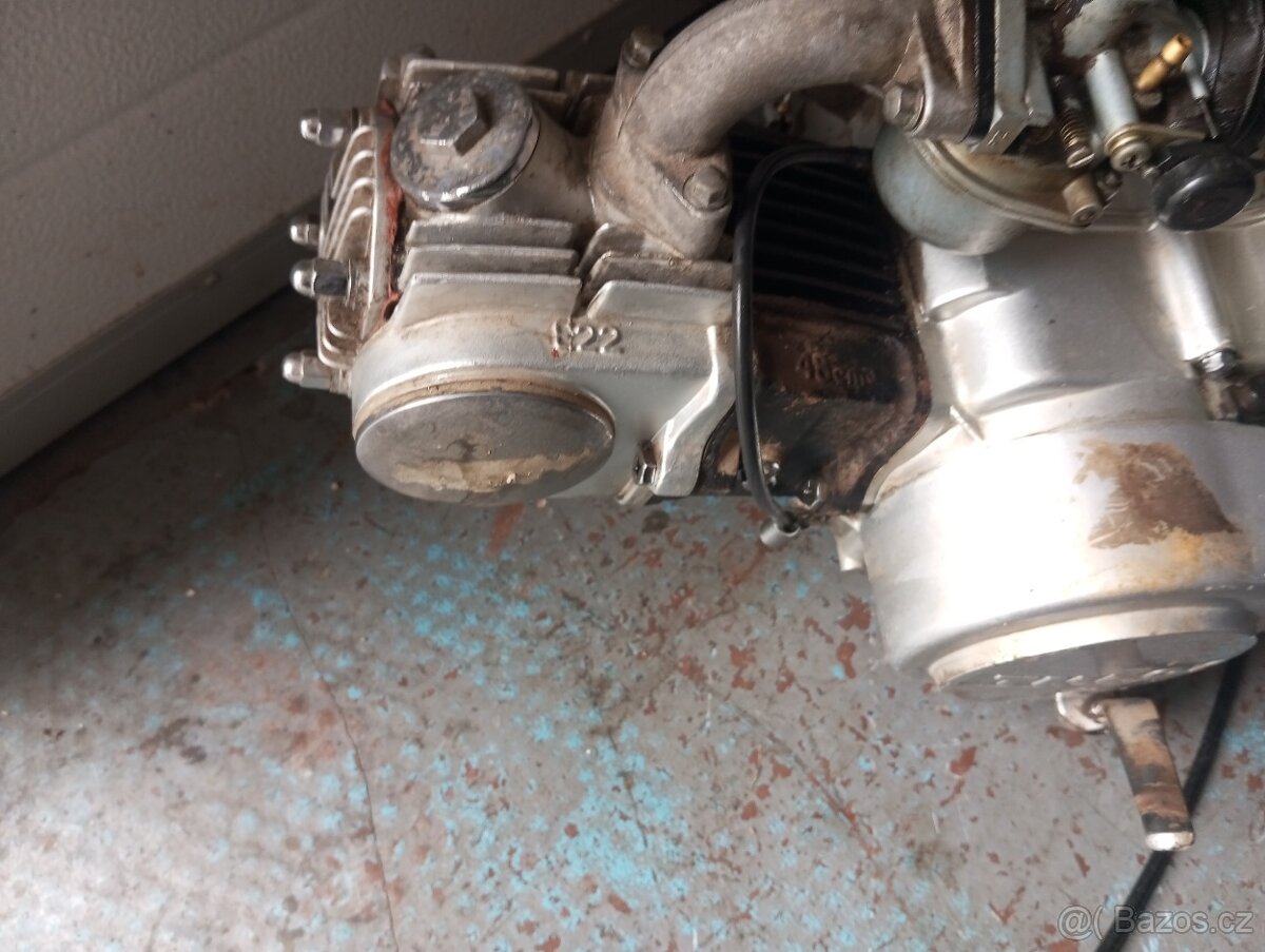 JAWA BETKA MOTOR - 11