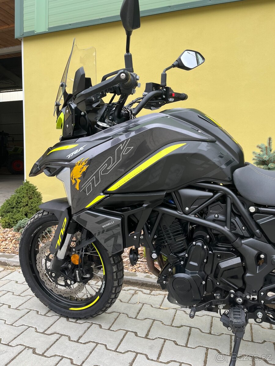 Benelli TRK 702X - 11