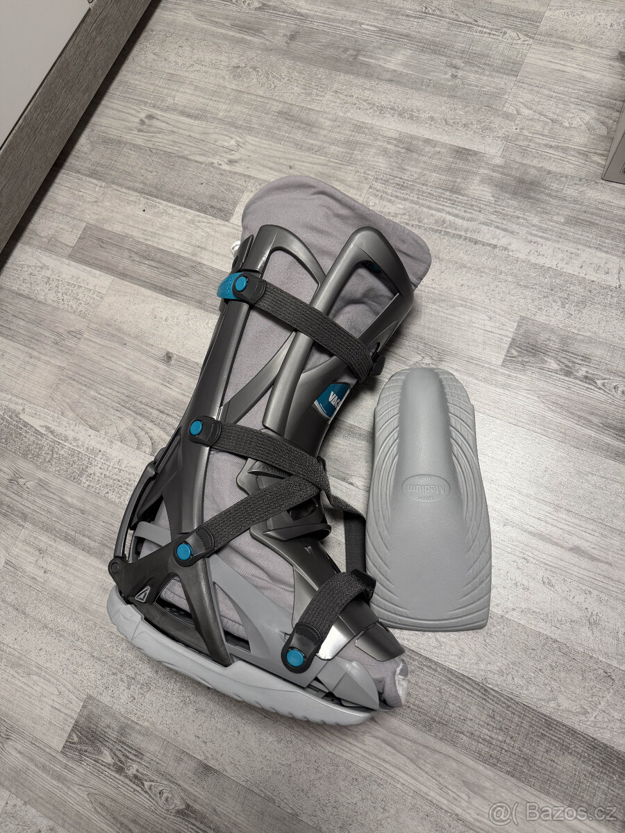 Ortéza VACOped velikost M - 11